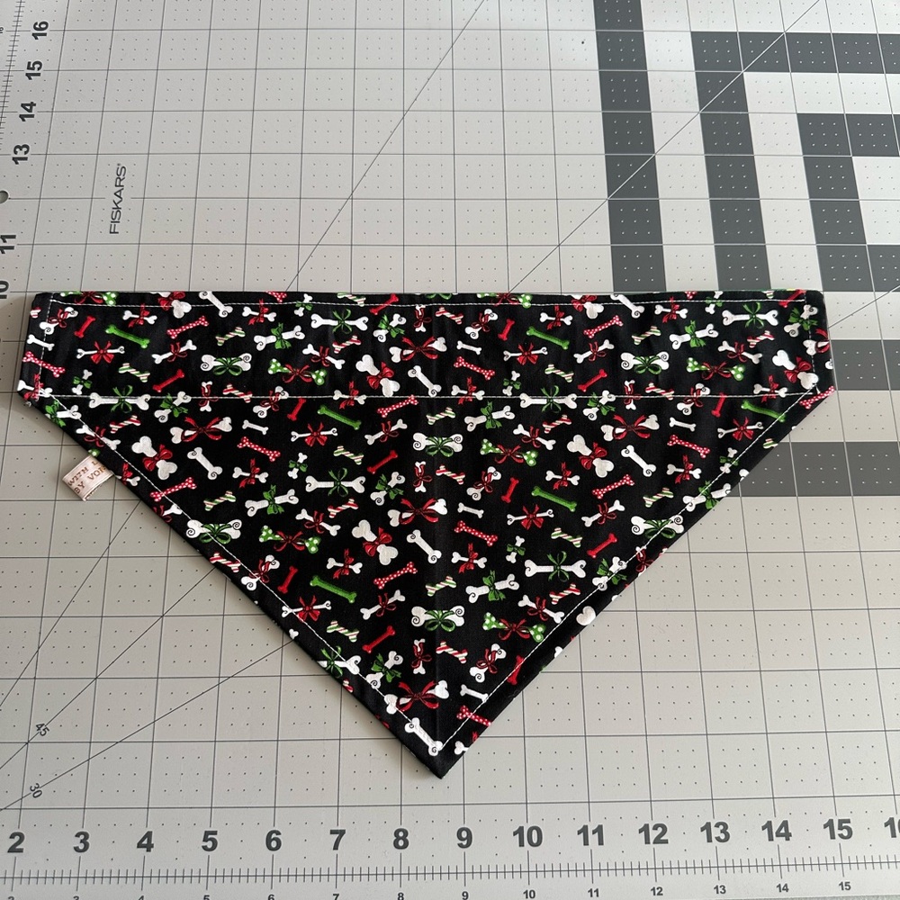 14” Neck Size Custom Handmade Pet Critter Capes Reversible - Picture 11 of 14